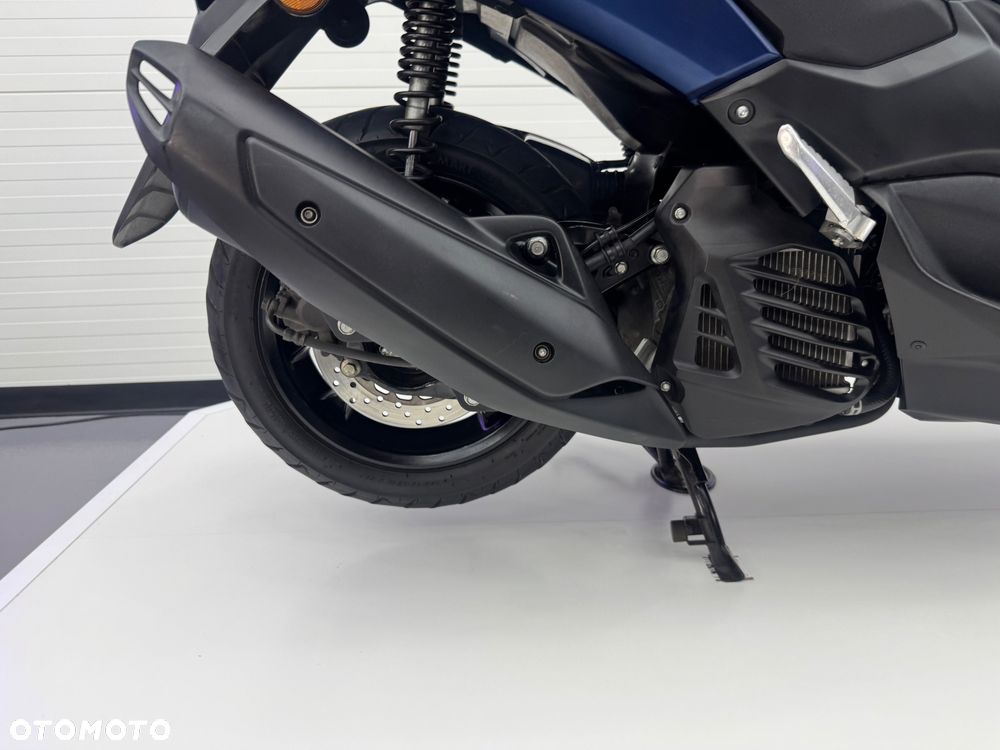Yamaha NMAX - 28