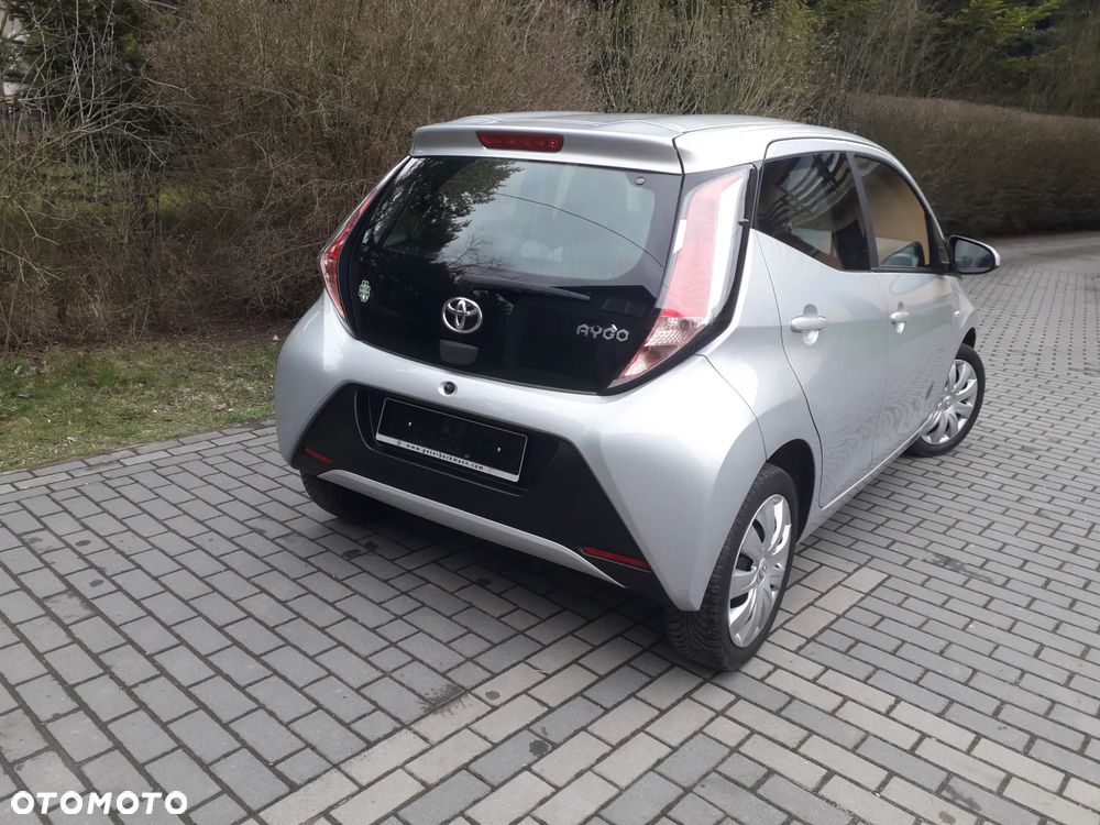 Toyota Aygo x-cite Style Selection - 3