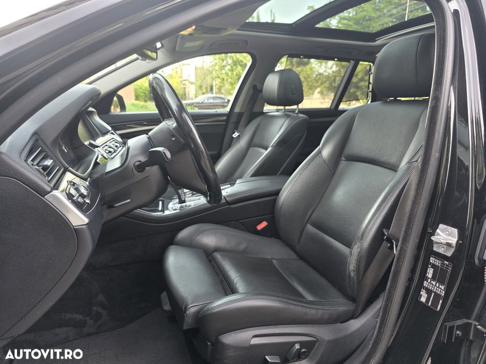 BMW Seria 5 520d AT - 2
