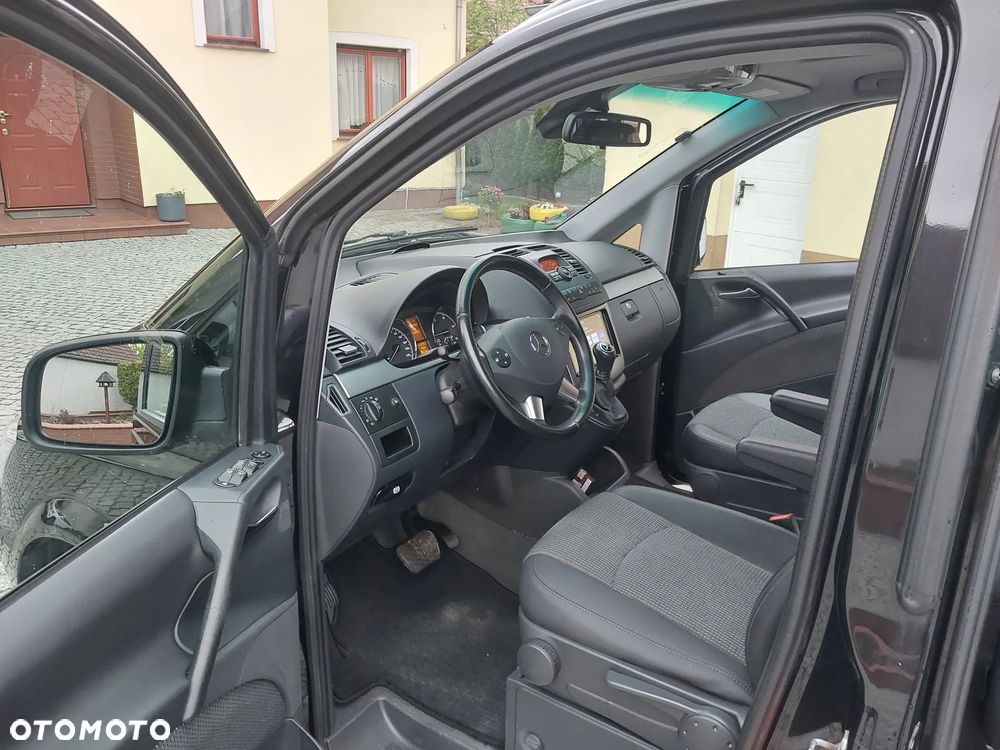 Mercedes-Benz Viano - 15