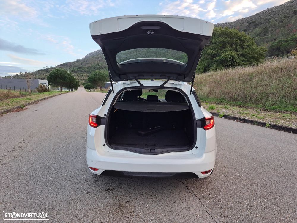 Renault Mégane Sport Tourer 1.5 Blue dCi Business - 28