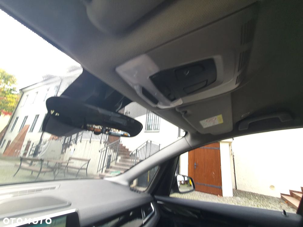 BMW Seria 2 ver-218d-advantage - 19