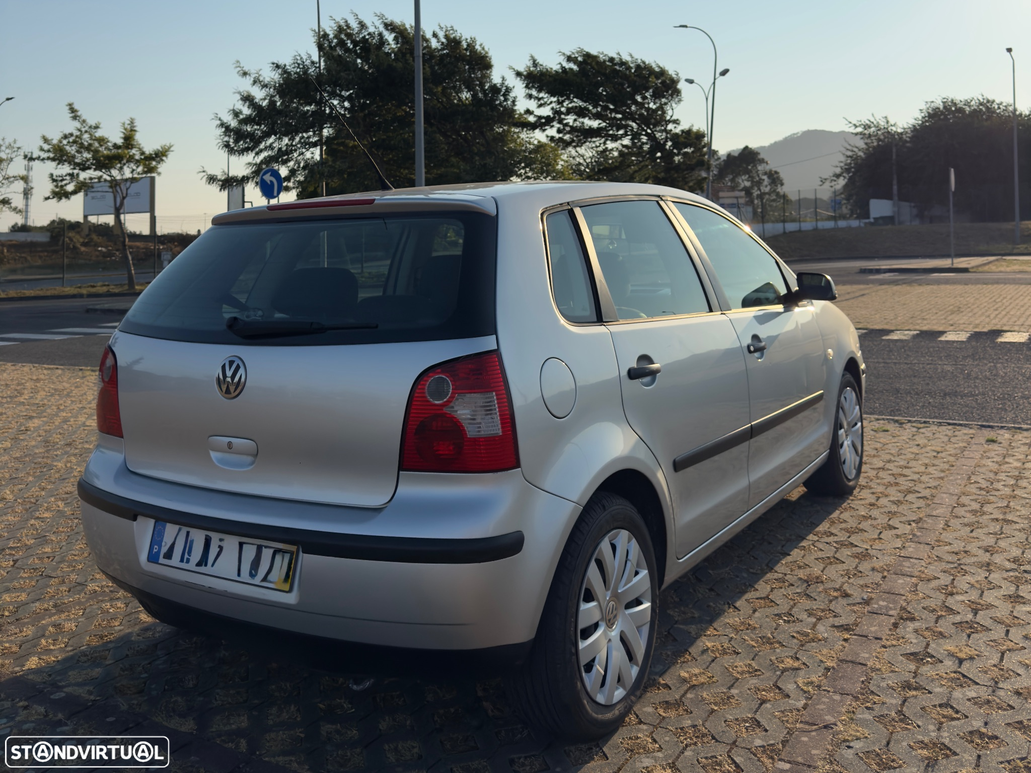 VW Polo 1.2 Confortline - 2