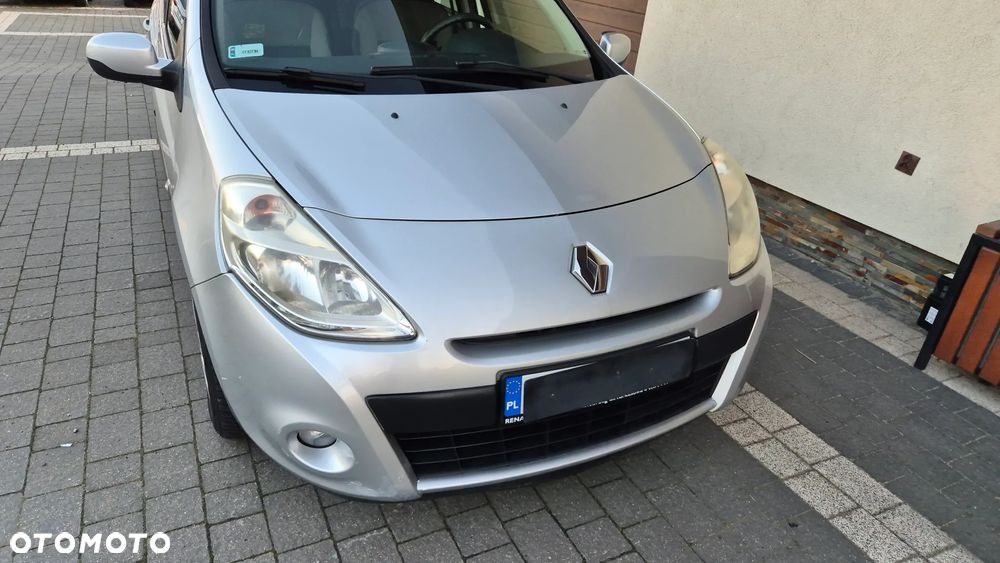 Renault Clio - 5