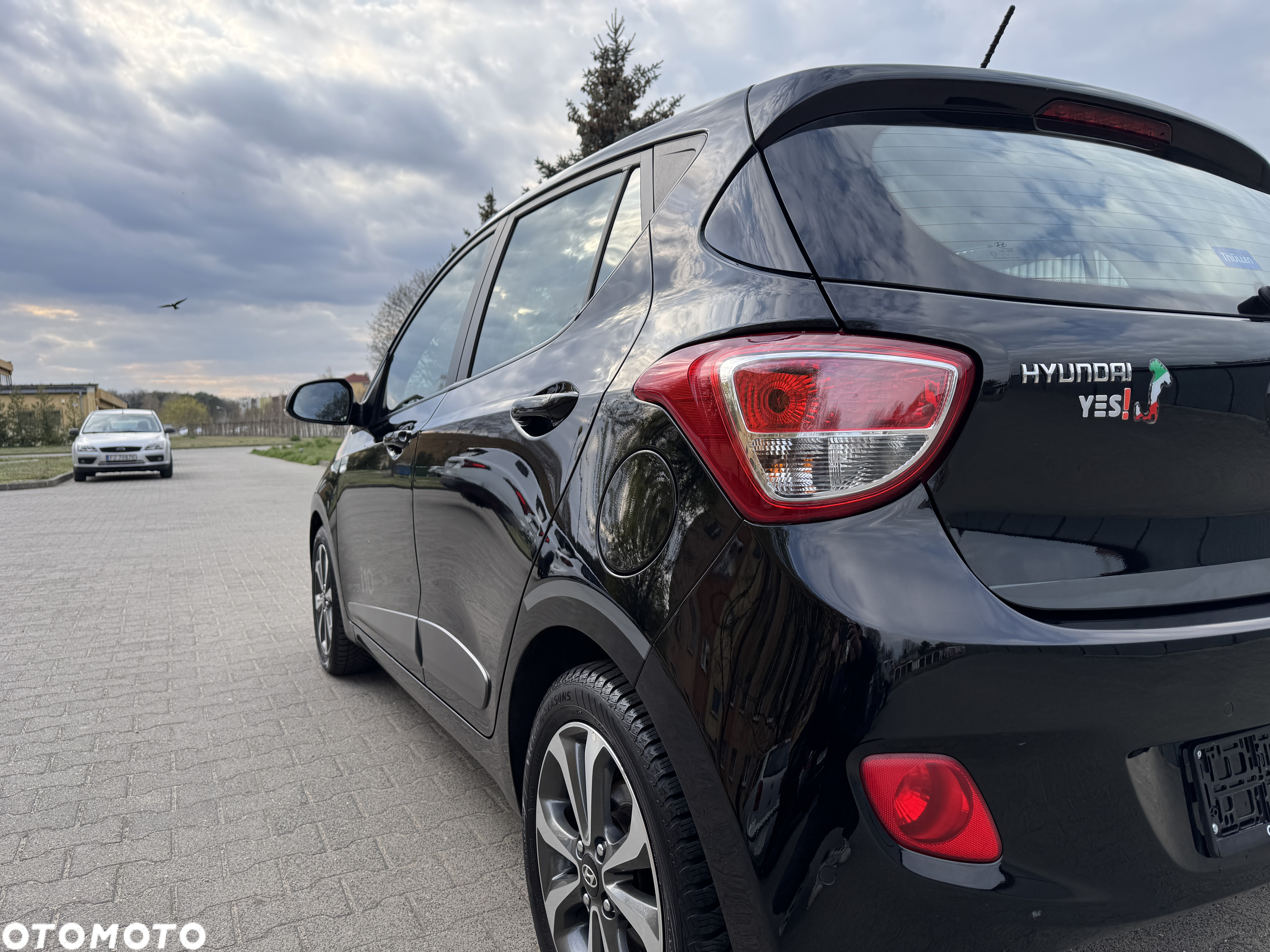 Hyundai i10 1.2 Premium - 12