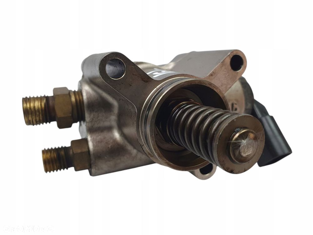 POMPA PALIWA Audi A8 S8 D3 5.2 V10 BSM 06-10r - 7