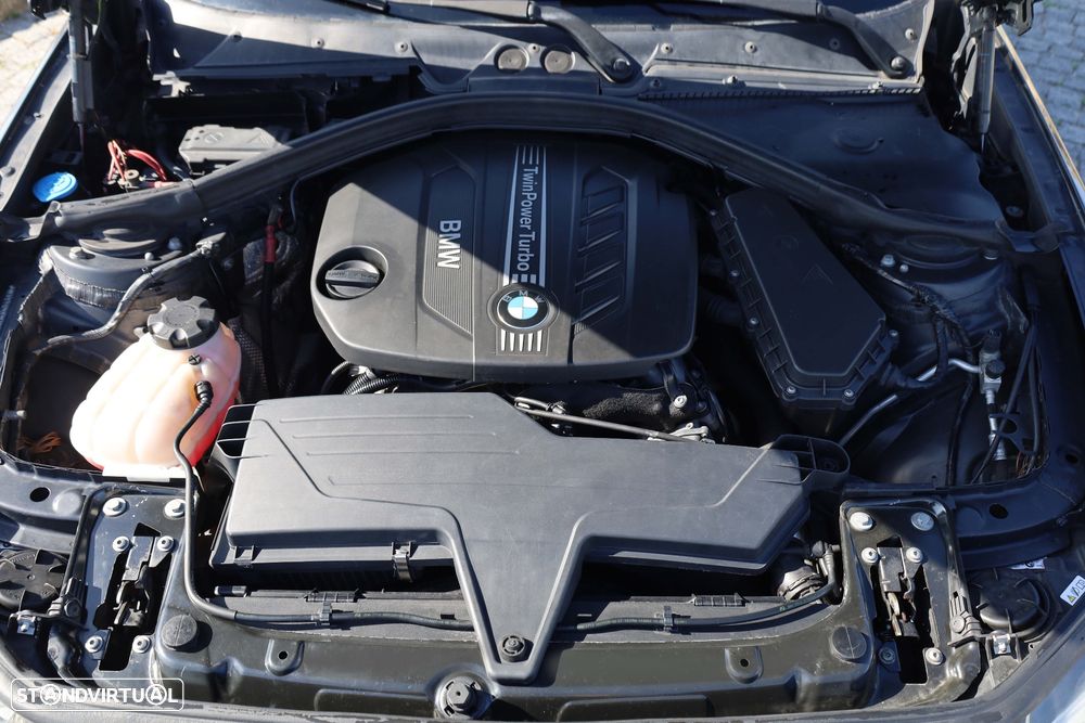BMW 120 d DPF Edition Sport - 31