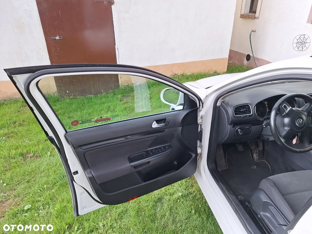 Volkswagen Golf 1.6 TDI BlueMot Comfortline - 16