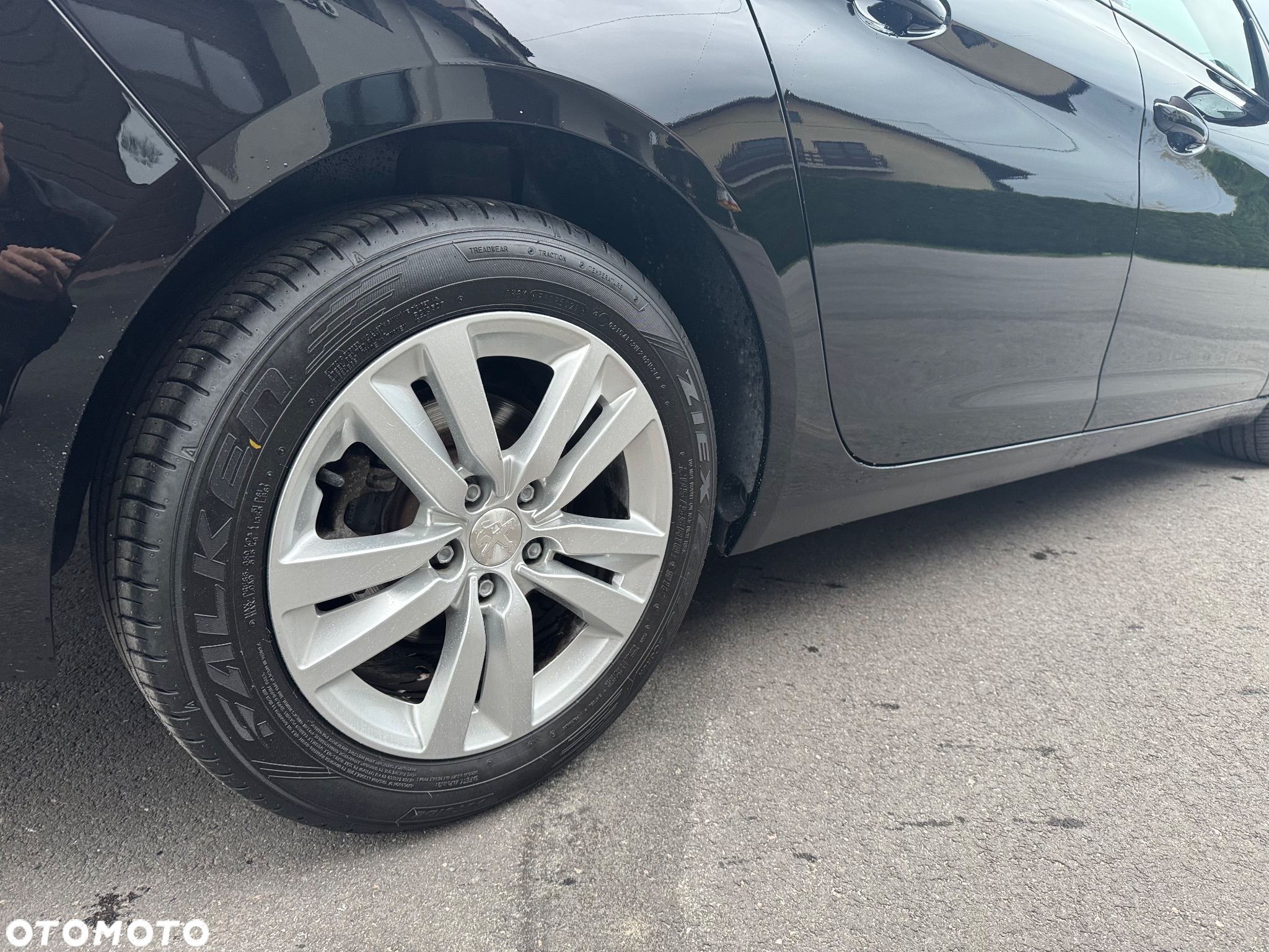 Peugeot 308 SW 1.2 PureTech Allure S&S EAT6 - 5