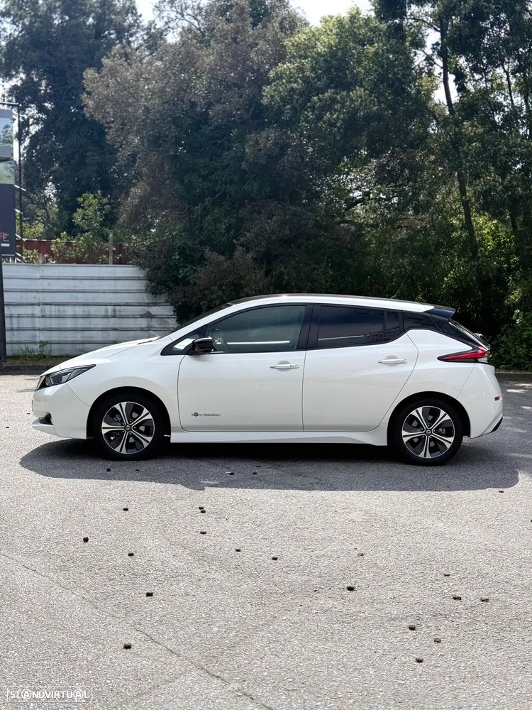 Nissan Leaf N-Connecta - 2