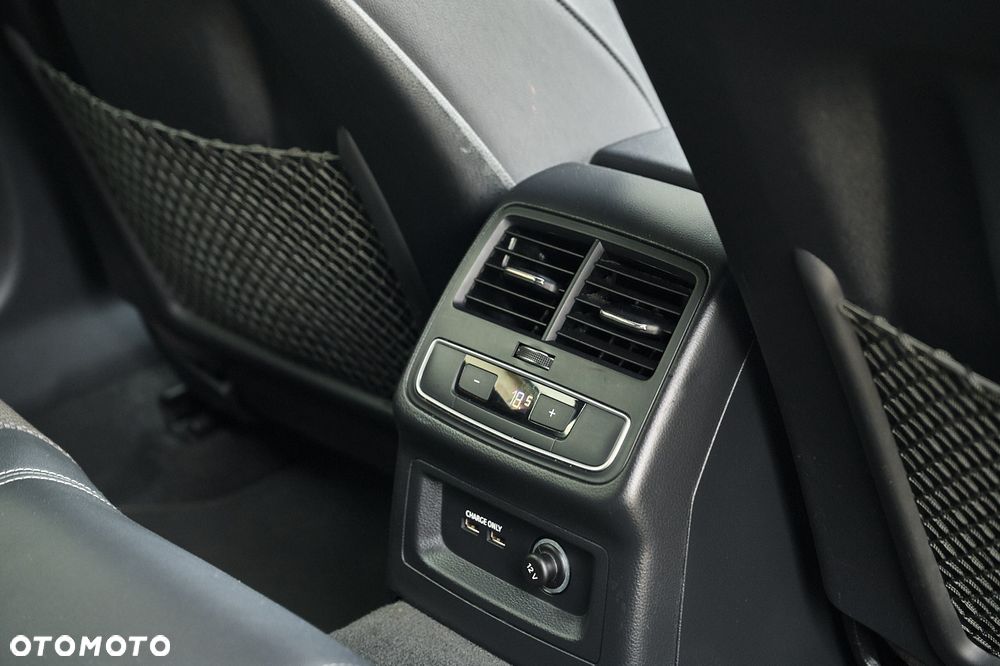 Audi A4 Avant 35 TFSI S tronic S line - 37