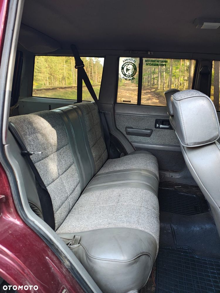 Jeep Cherokee - 31