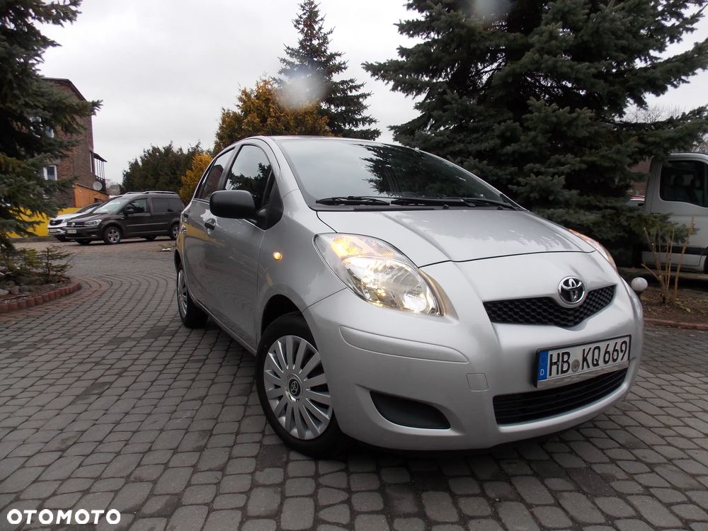 Toyota Yaris 1.0 VVT-i Sol - 9