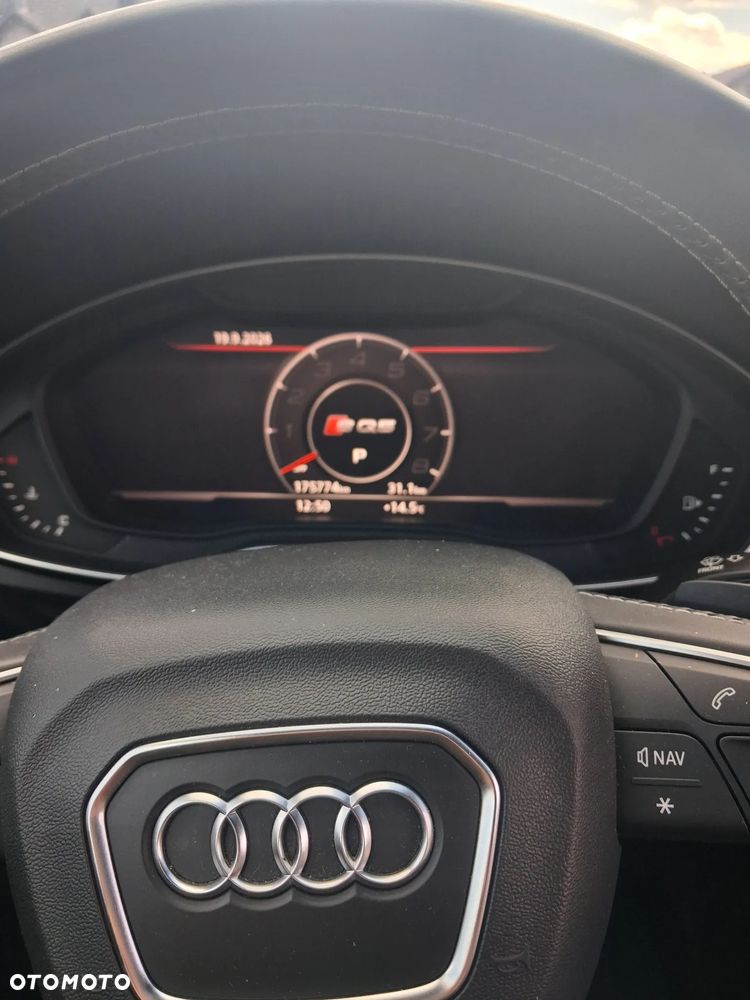Audi SQ5 - 5