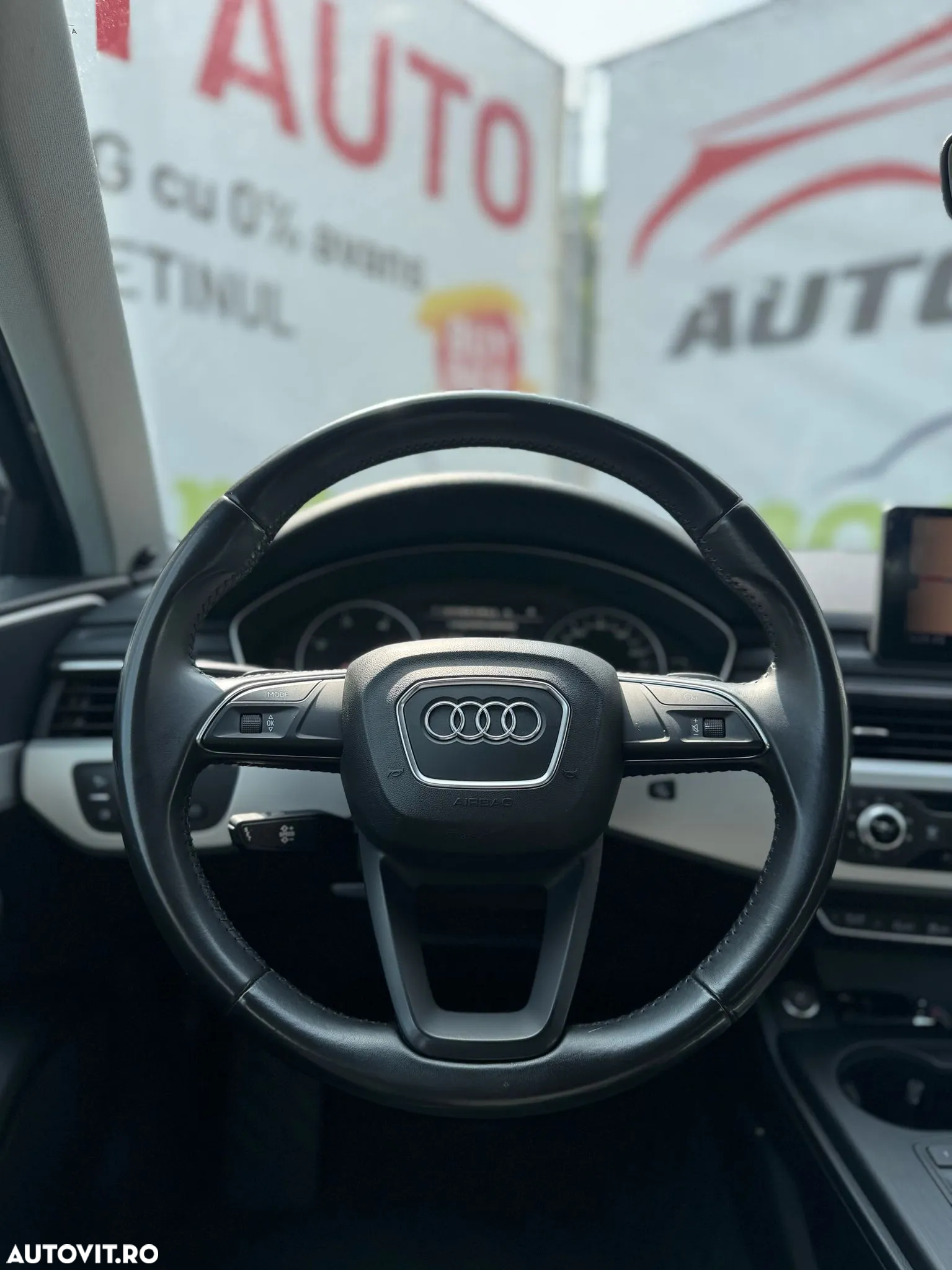 Audi A4 Avant 2.0 TDI Multitronic - 36
