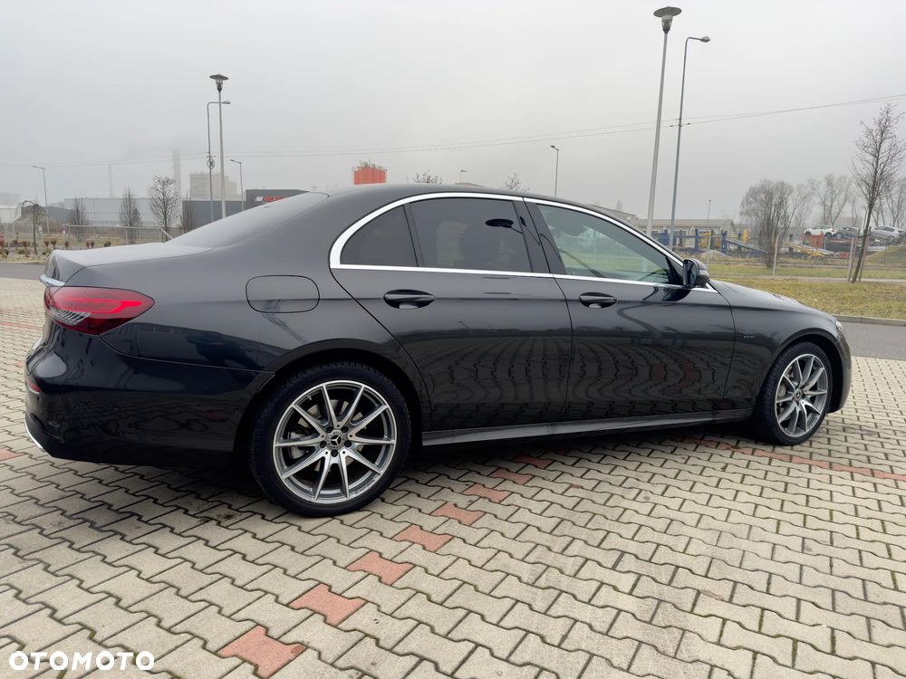 Mercedes-Benz Klasa E 300 de Business Edition - 8