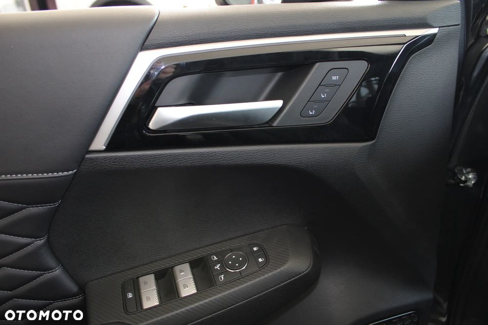 Mitsubishi Outlander Instyle - 30