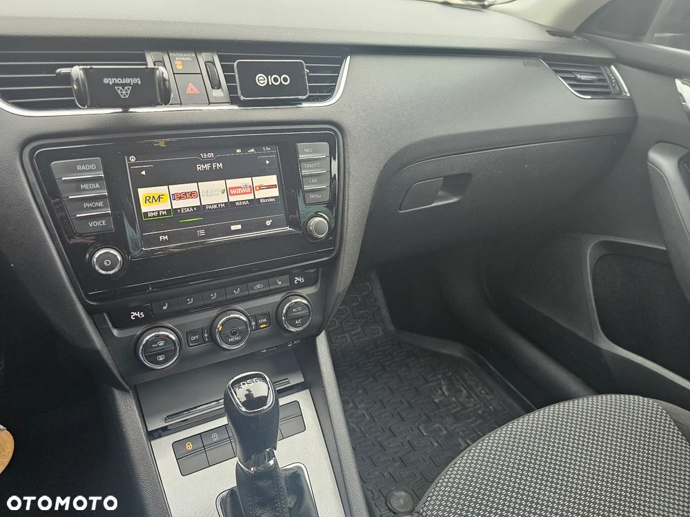 Skoda Octavia 2.0 TDI Ambition DSG - 8