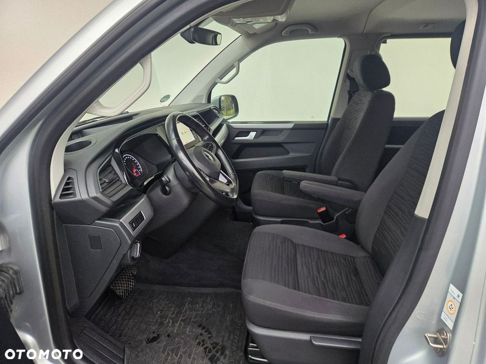 Volkswagen Multivan - 8