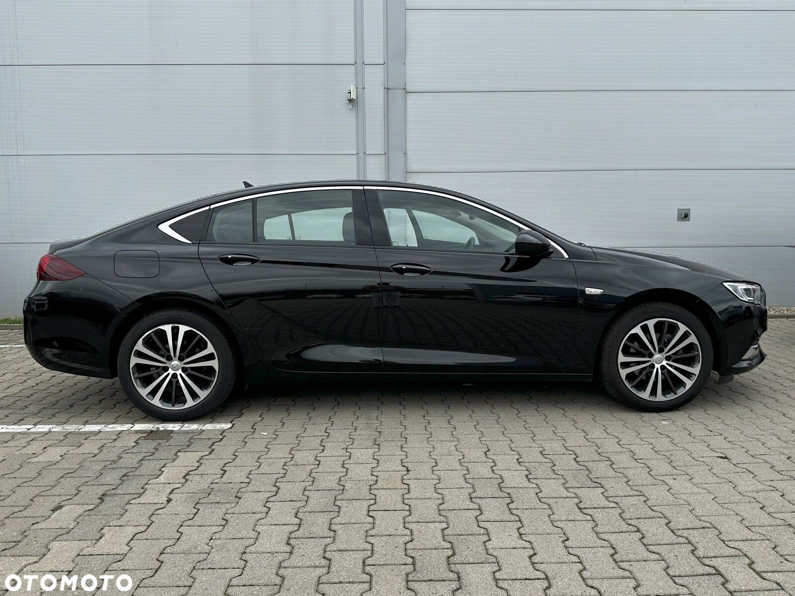 Opel Insignia 1.5 T Elite S&S - 6