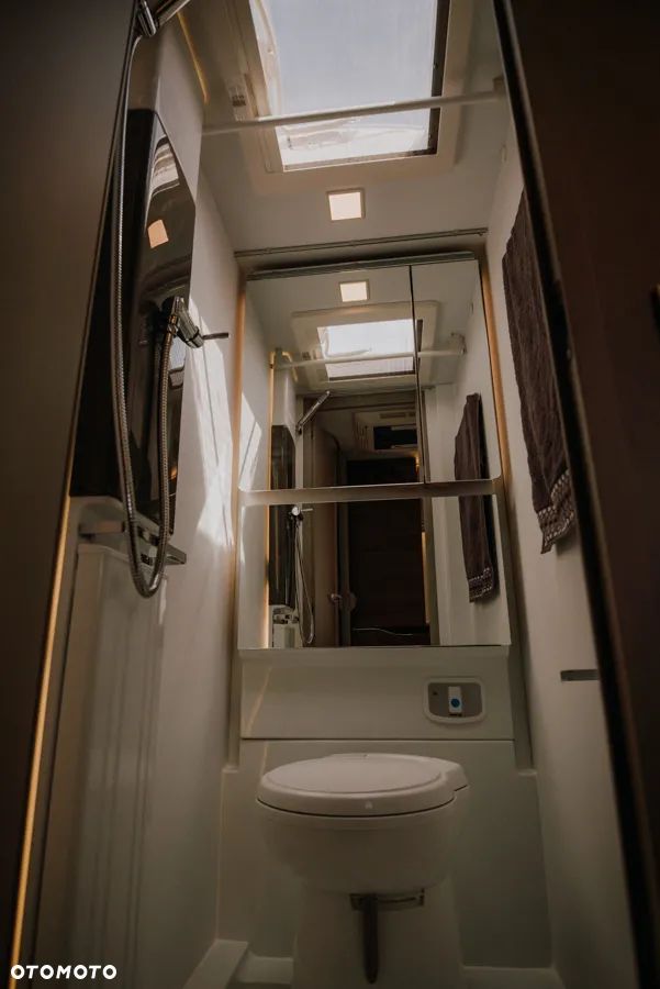 Adria Alpina 763 UK - 6