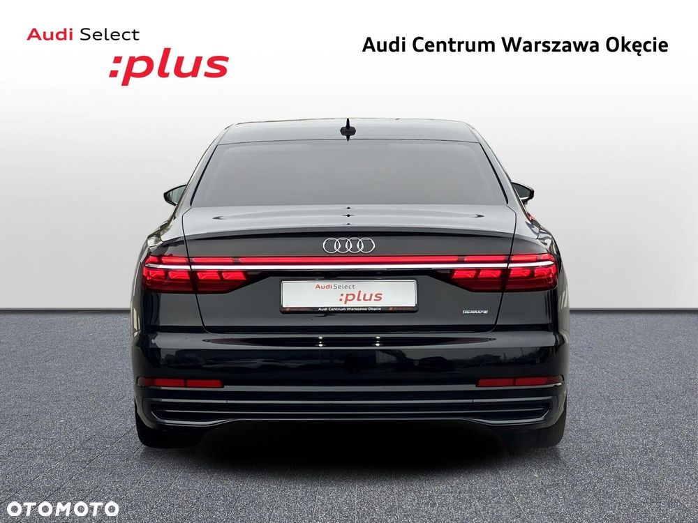 Audi A8 - 7