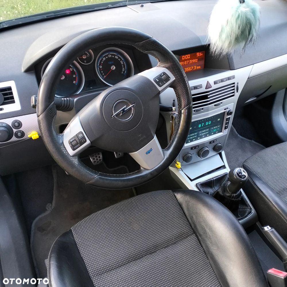 Opel Astra - 4