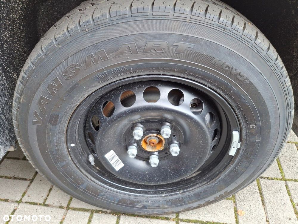 Volkswagen Crafter - 13