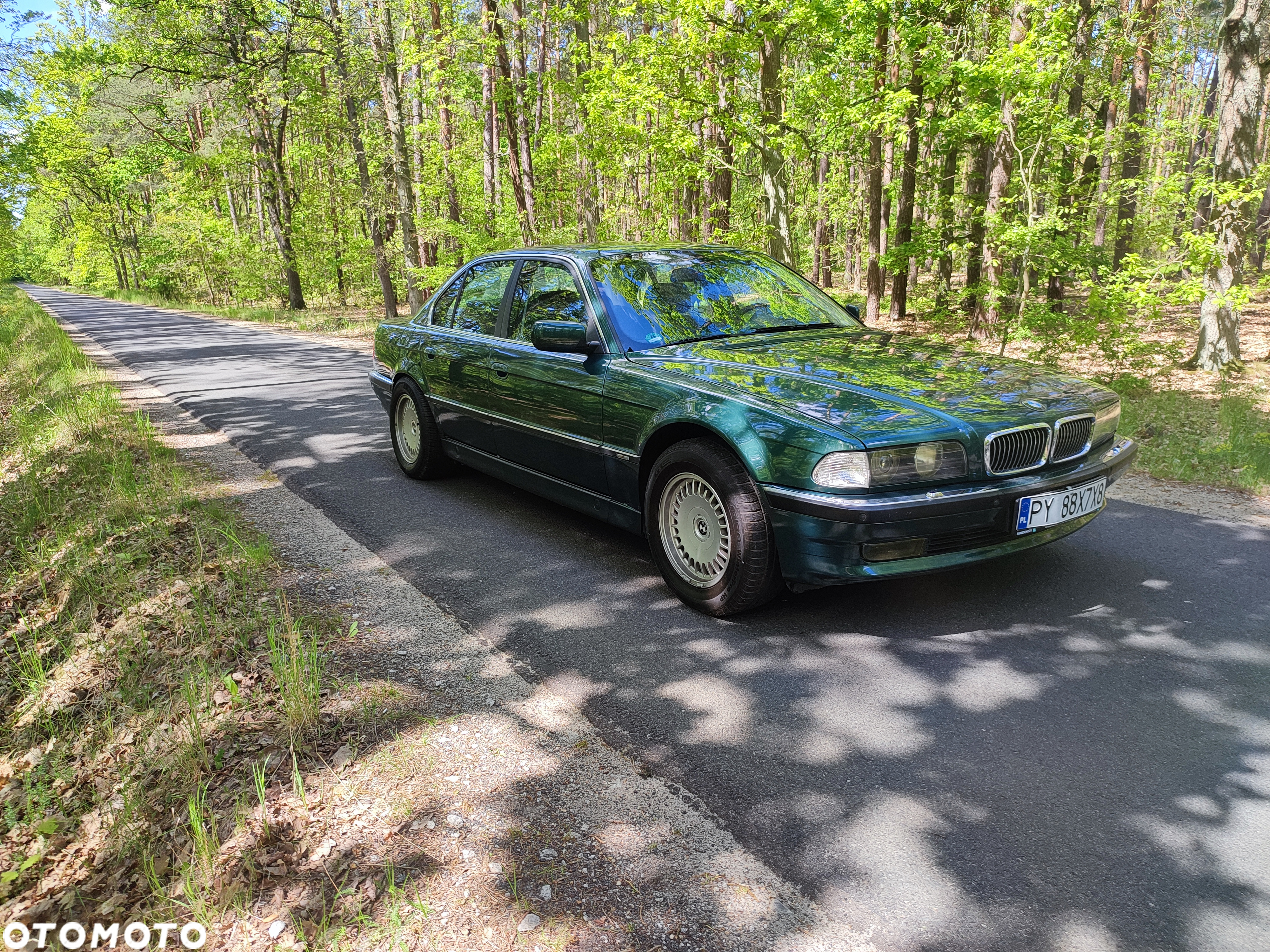 BMW Seria 7 728i L - 16