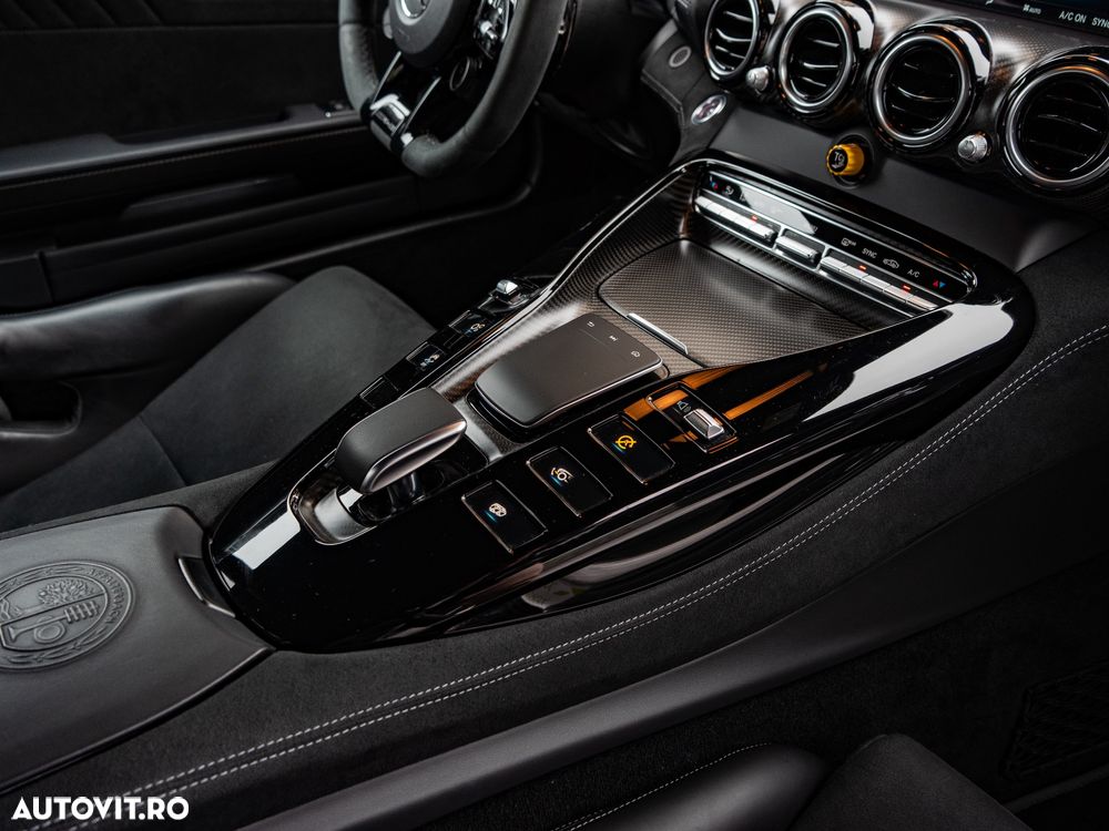 Mercedes-Benz AMG GT - 29