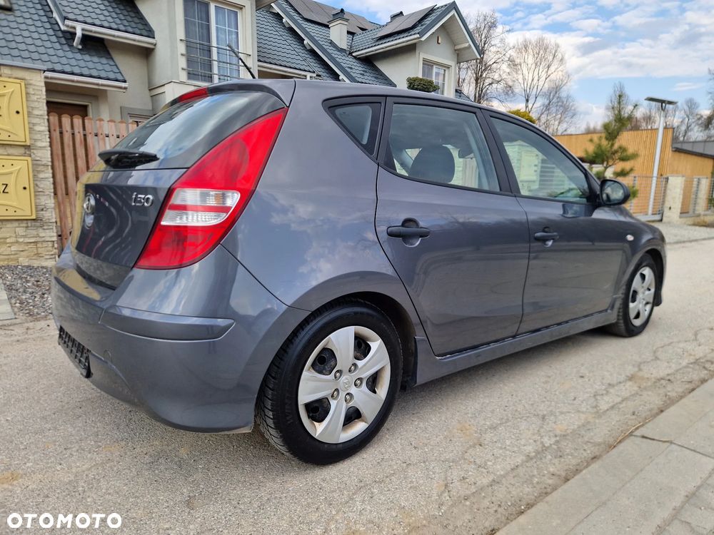 Hyundai i30 - 30