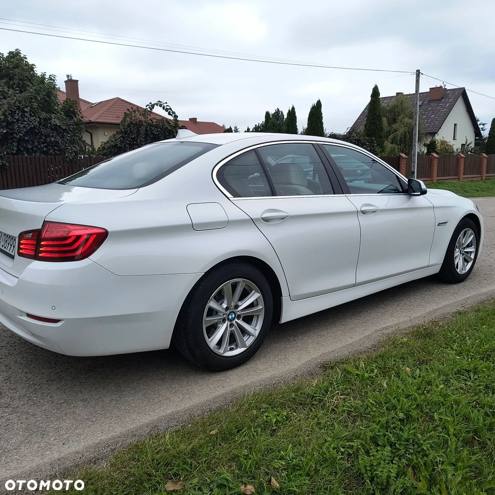 BMW Seria 5 - 12