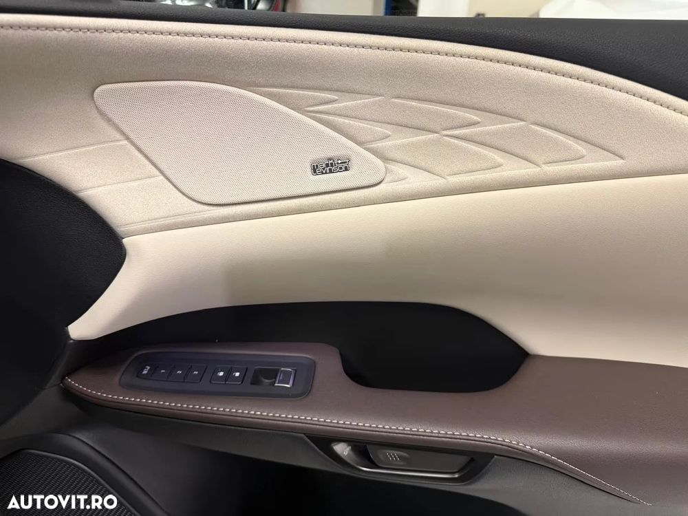 Lexus Seria RX 450h+ E-Four PHEV Luxury - 14