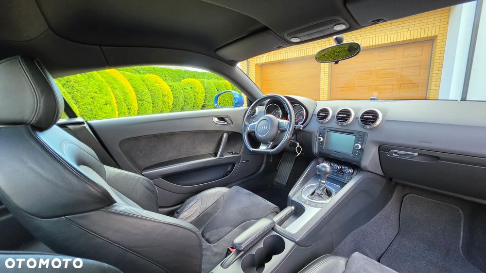 Audi TT Coupé 2.0 TFSI Quattro S tronic - 26