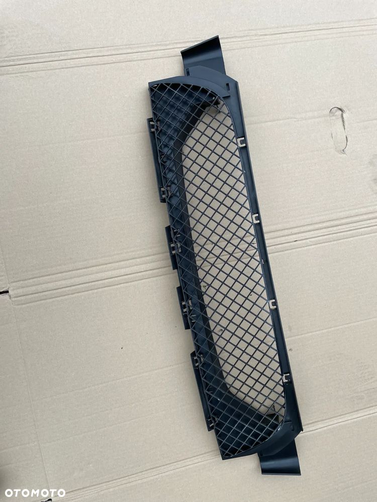 bmw e46 m pakiet kratka zderzaka ORYGINAŁ - 1