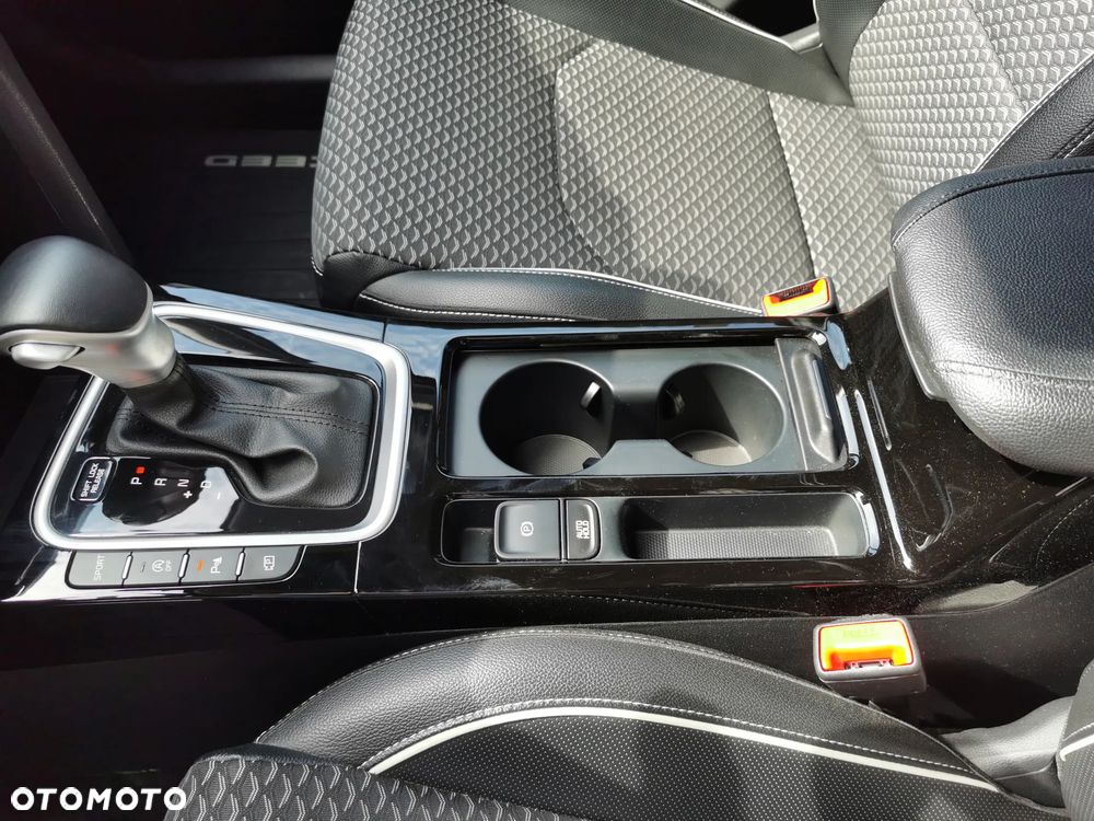 Kia Ceed 1.5 T-GDI L DCT - 10
