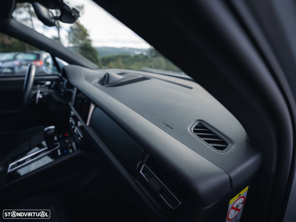 Porsche Macan - 12