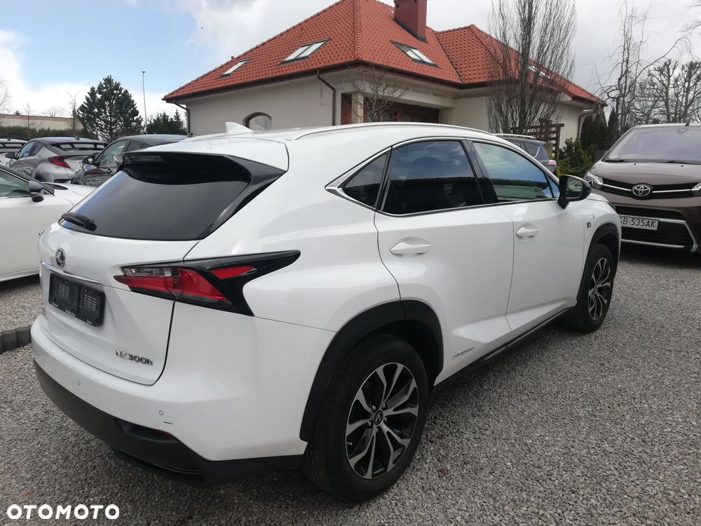 Lexus NX - 5