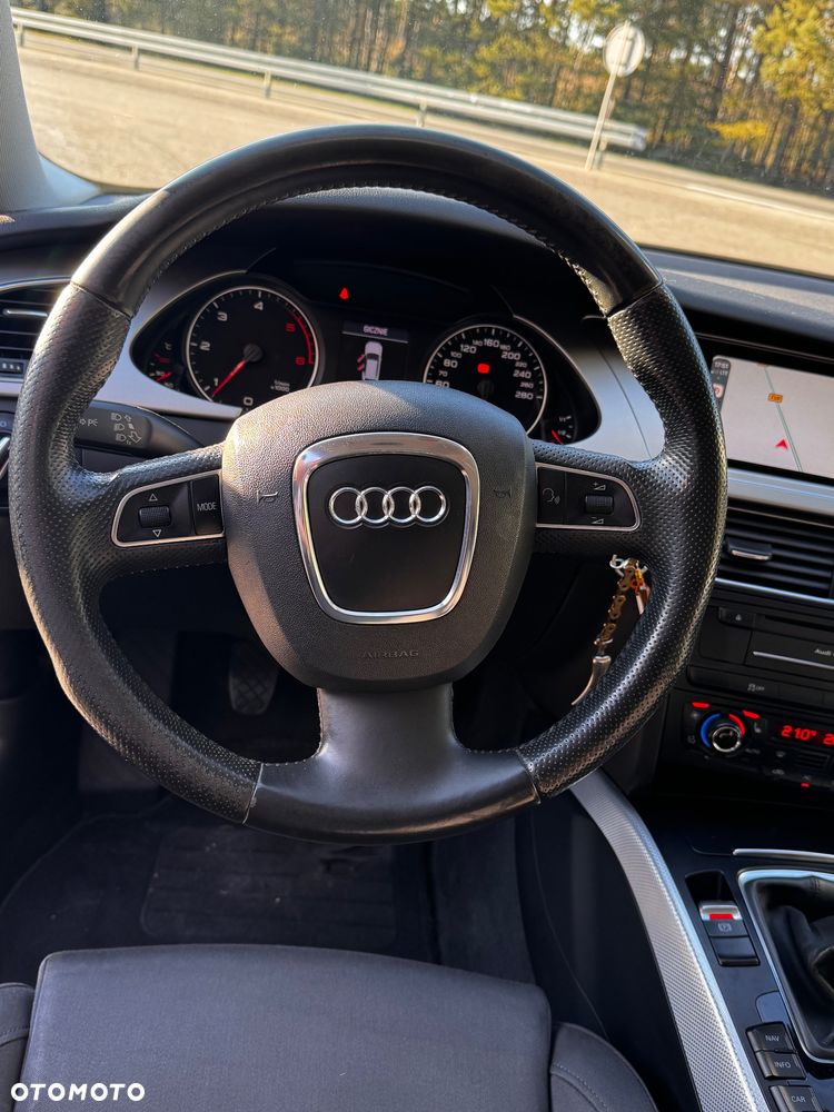 Audi A4 Avant 2.0 TDI DPF Ambition - 10