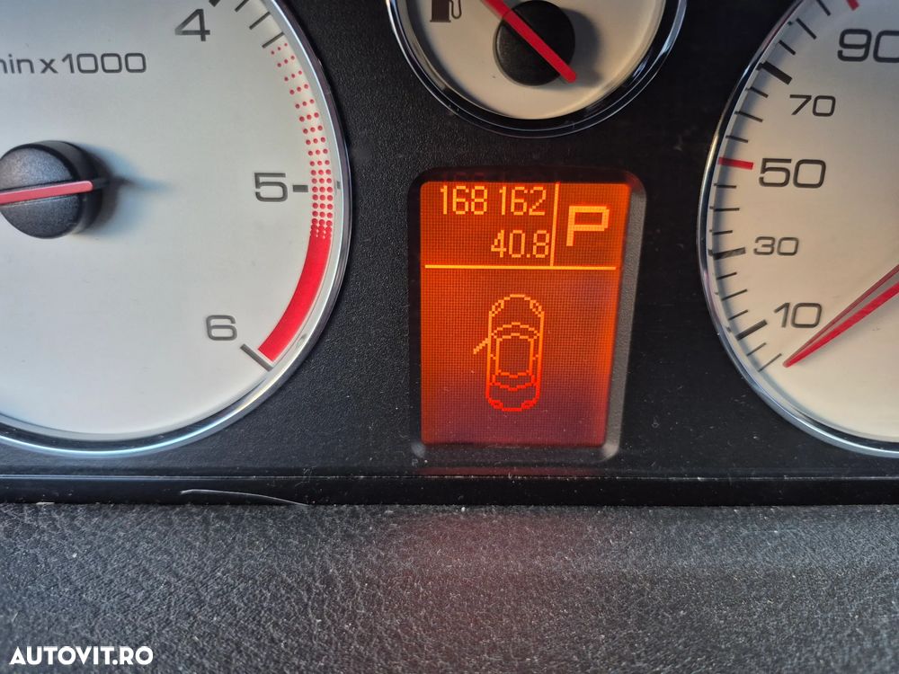 Peugeot 407 SW HDi 135 Automatik Platinum - 8