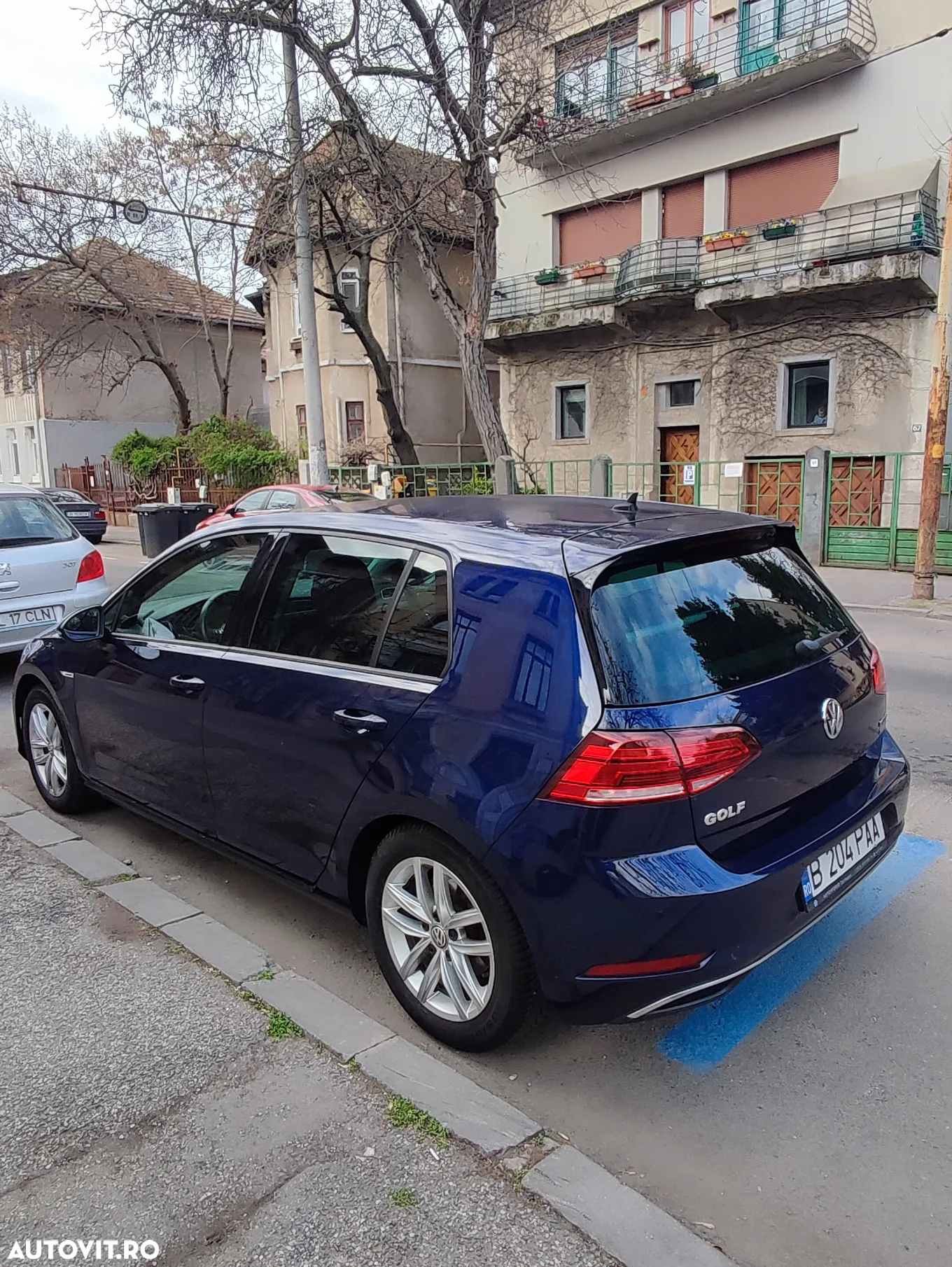 Volkswagen Golf 1.5 TSI Comfortline - 3