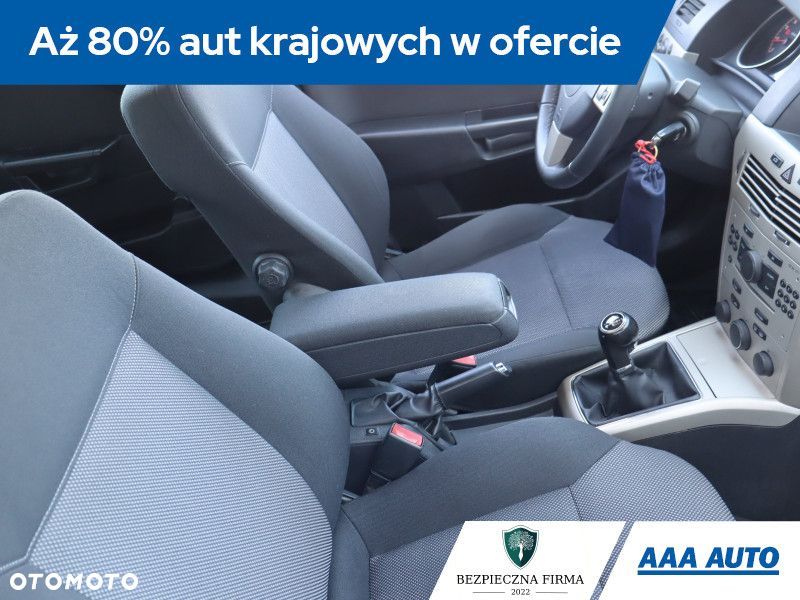 Opel Astra - 11
