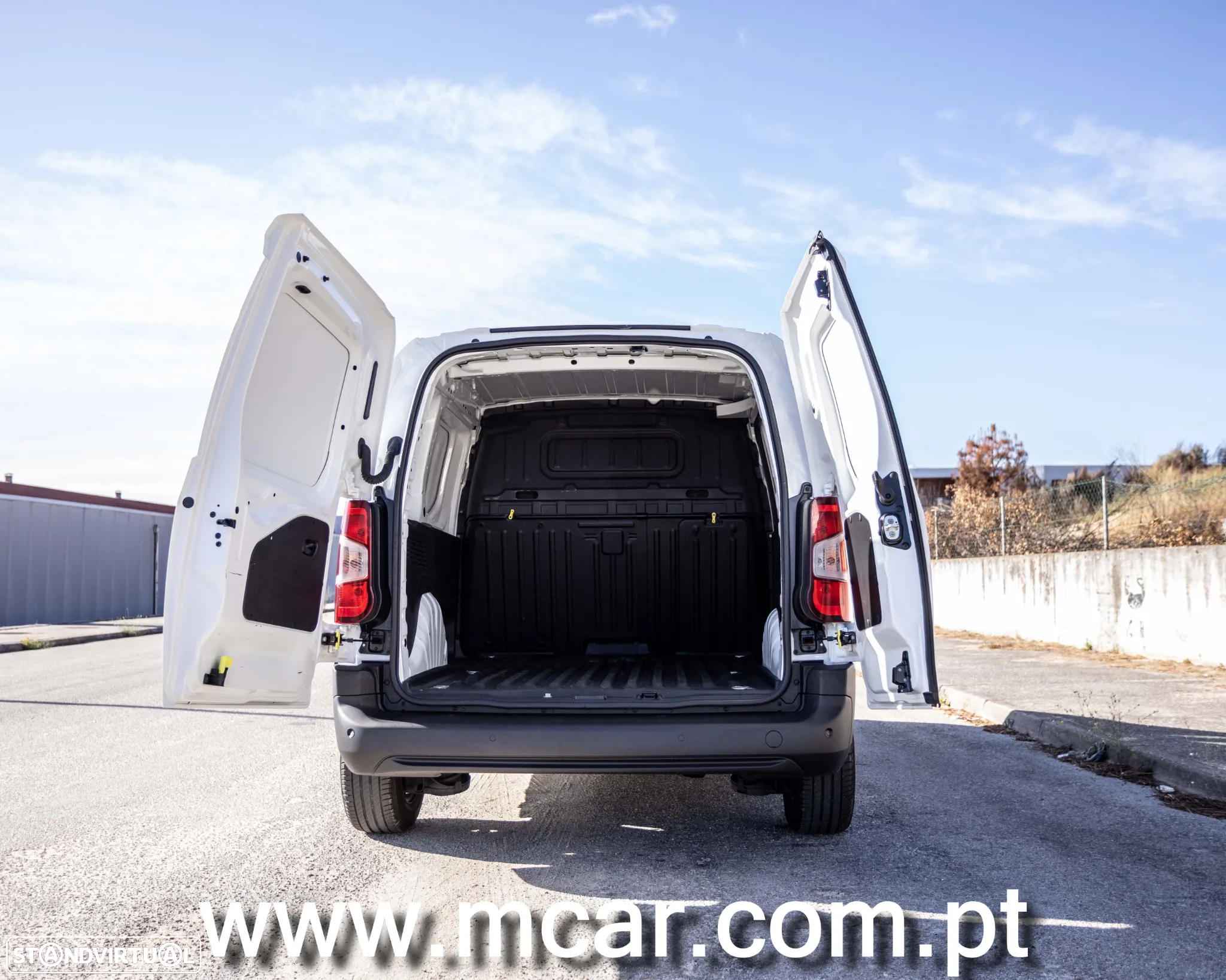 Peugeot Partner Blue HDI Premium (longa) - 8