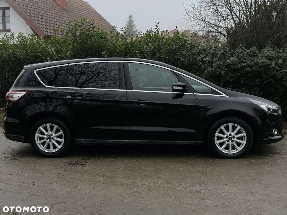 Ford S-Max 2.0 TDCi Titanium PowerShift - 2
