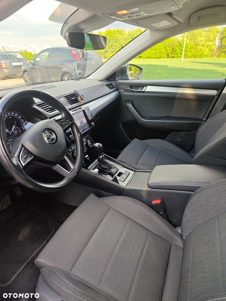 Skoda Superb 2.0 TSI Style DSG - 13