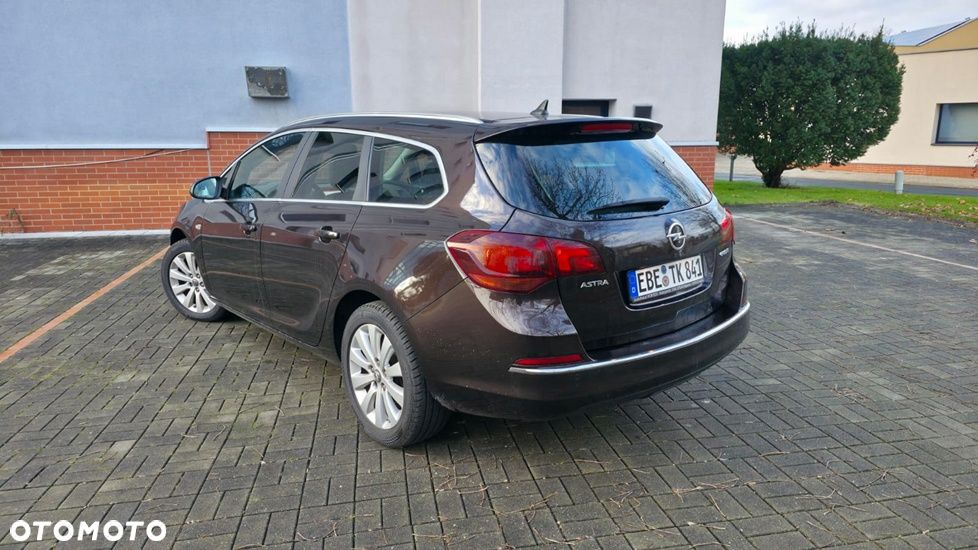 Opel Astra 1.6 CDTI DPF ecoFLEX TourerStart/Stop ENERGY - 8