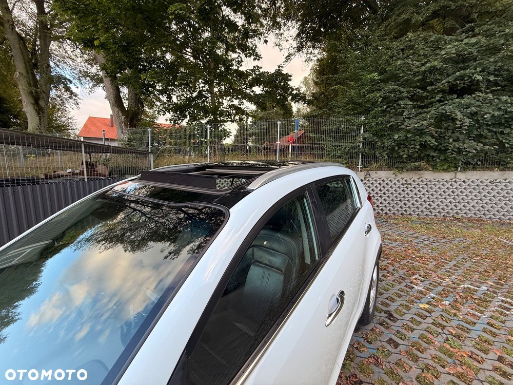 Kia Sportage 2.0 CVVT 2WD Automatik Vision - 32