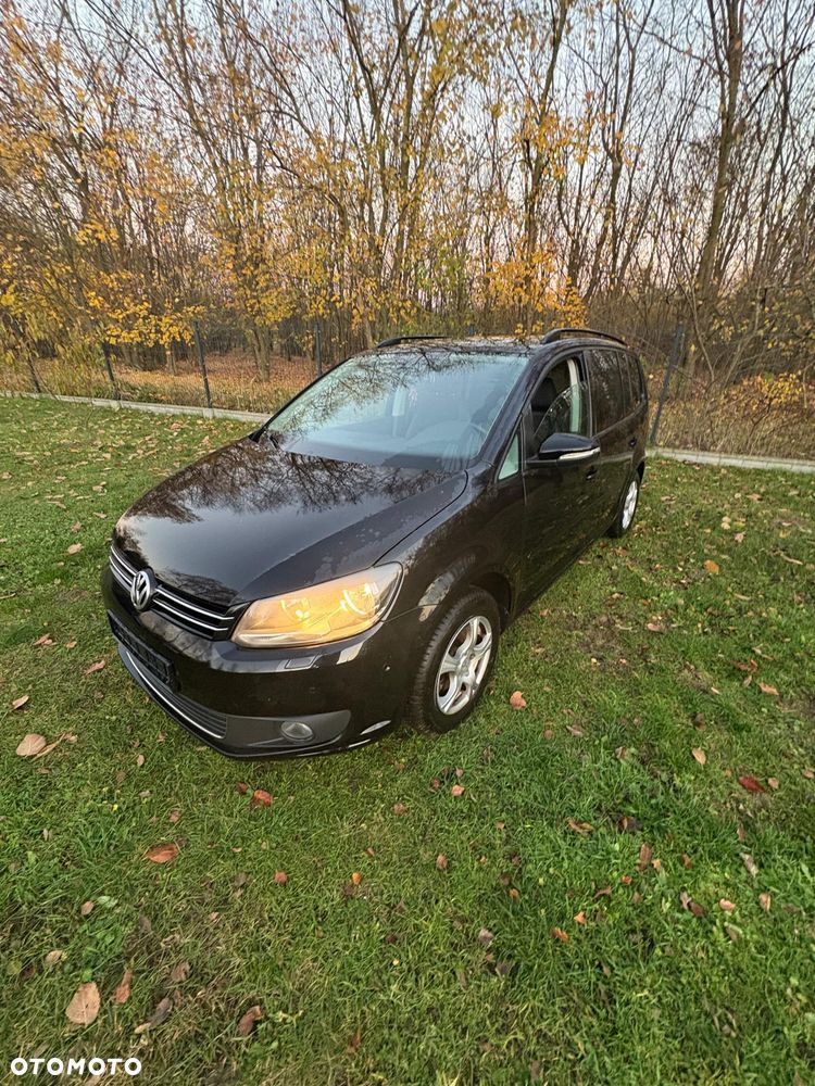 Volkswagen Touran 1.6 TDI DPF BlueMotion Technology Trendline - 8