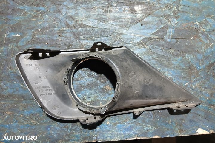 Grila proiector stanga 9688091977 9688091977 Peugeot 207 1 [2006 - 20 - 2