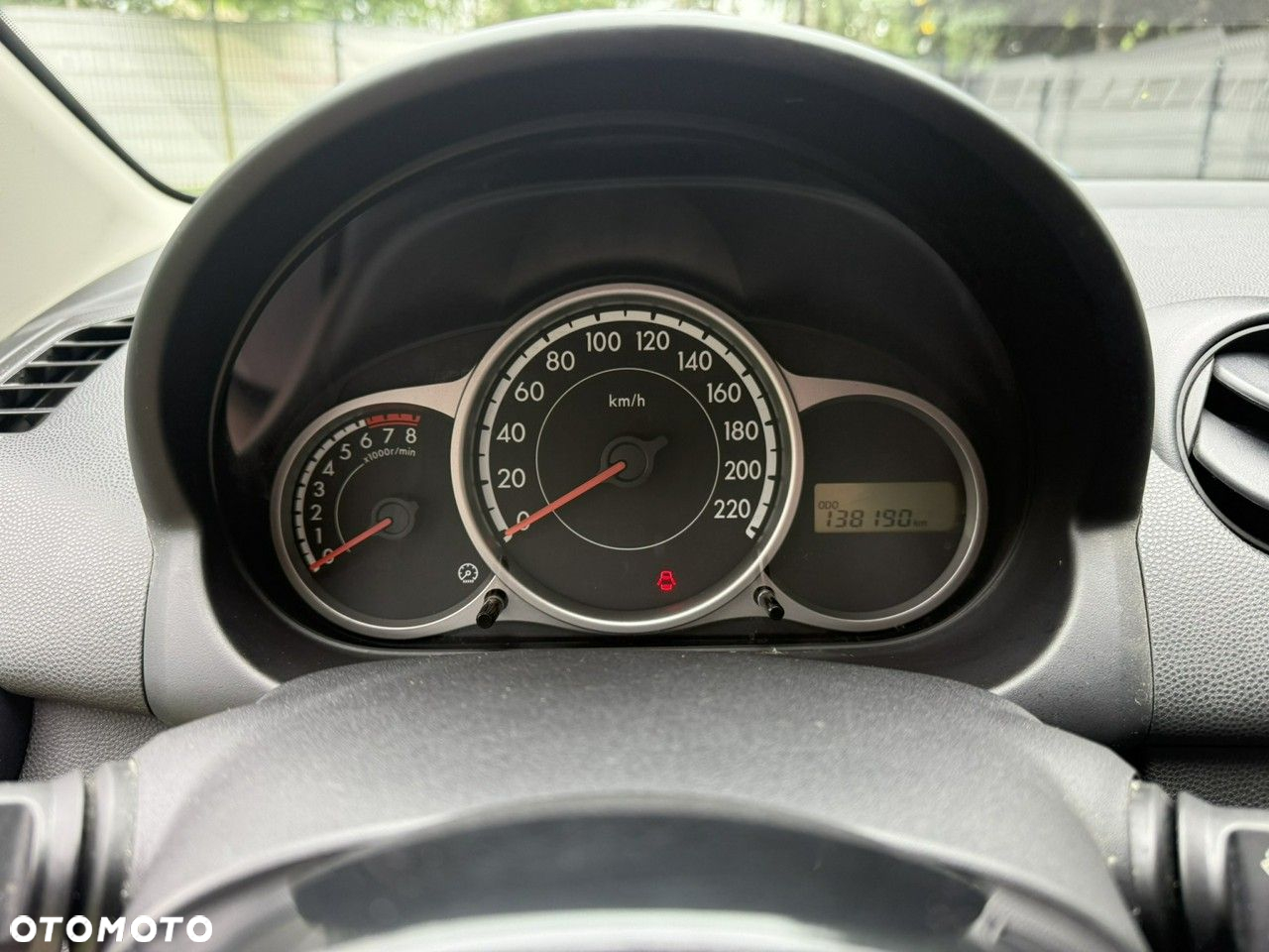 Mazda 2 - 20